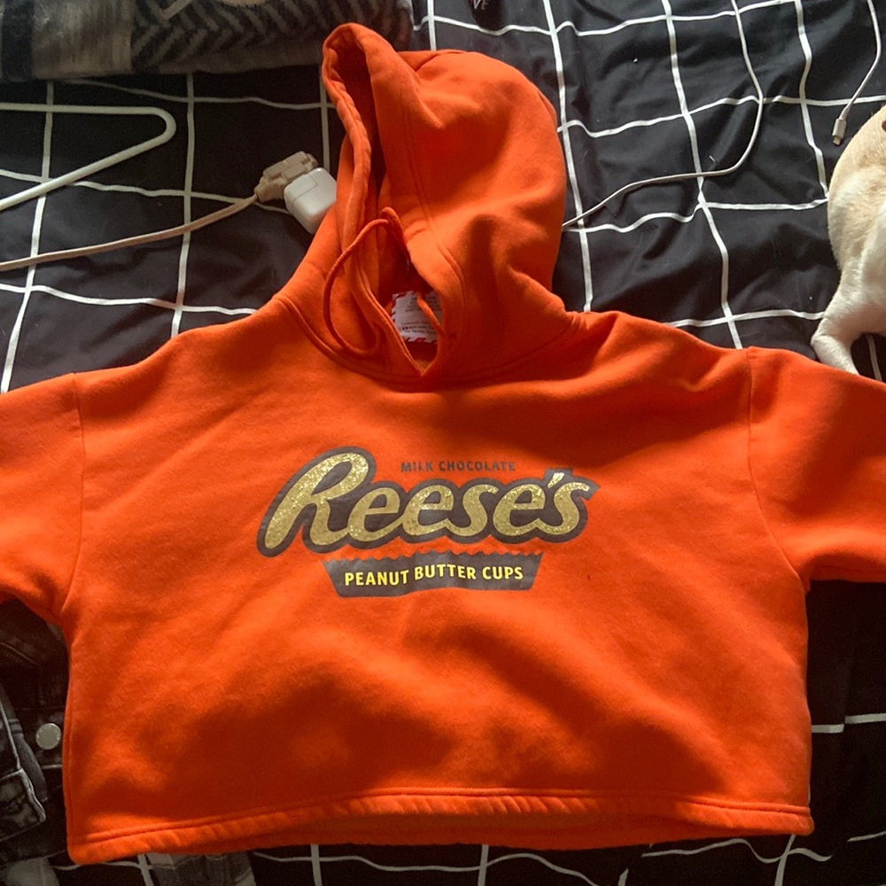 Reese’s Butter Cups Cropped hoodie